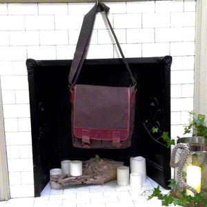 Urban Outfitters Messenger Bag